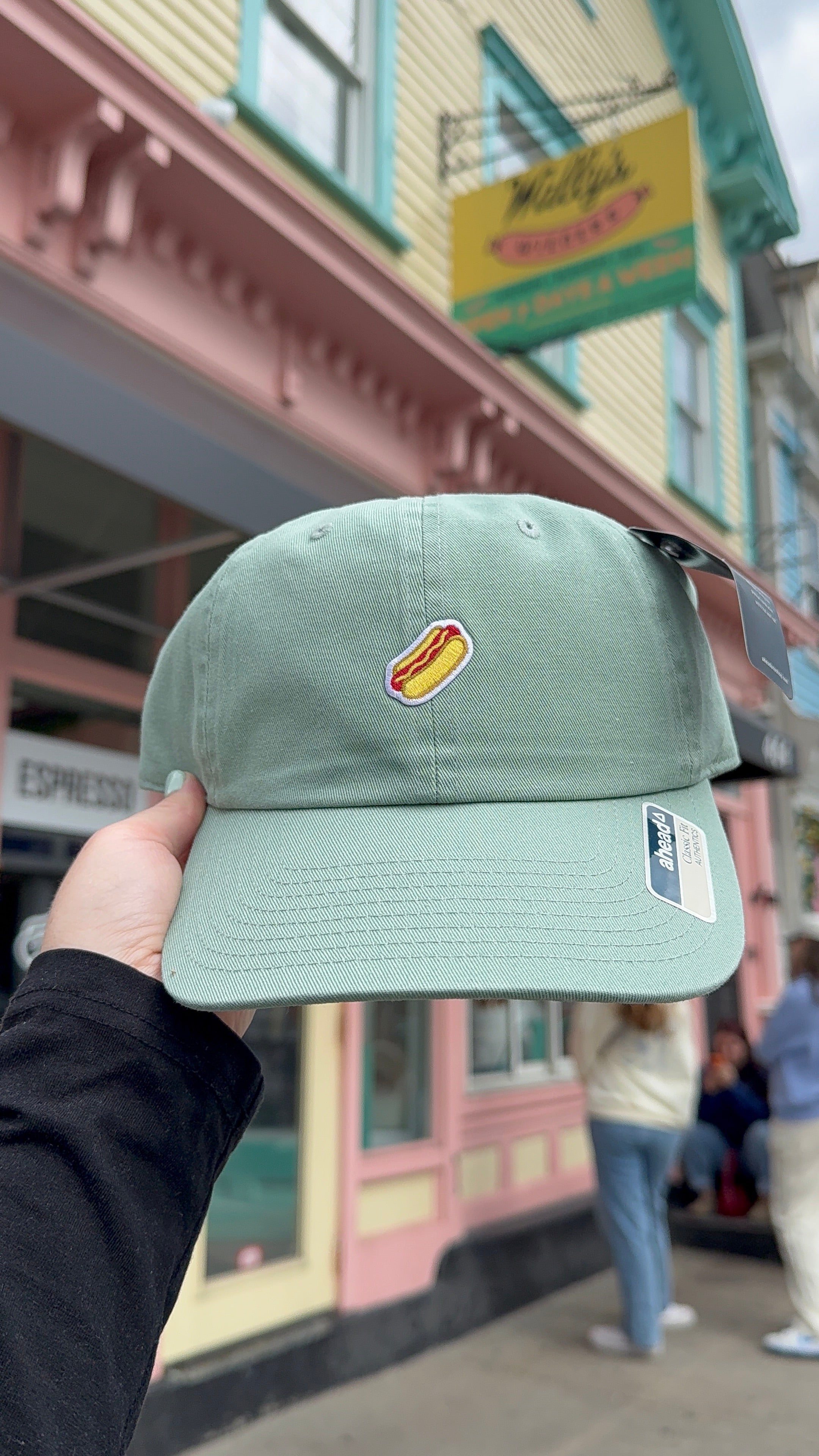 Green Hot Dog Hat – Wally's Wieners